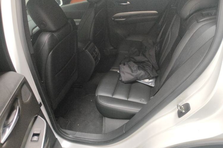 Used Cadillac XT4 2020 28T Two-Wheel-Drive Leading Version Left Rear Seat