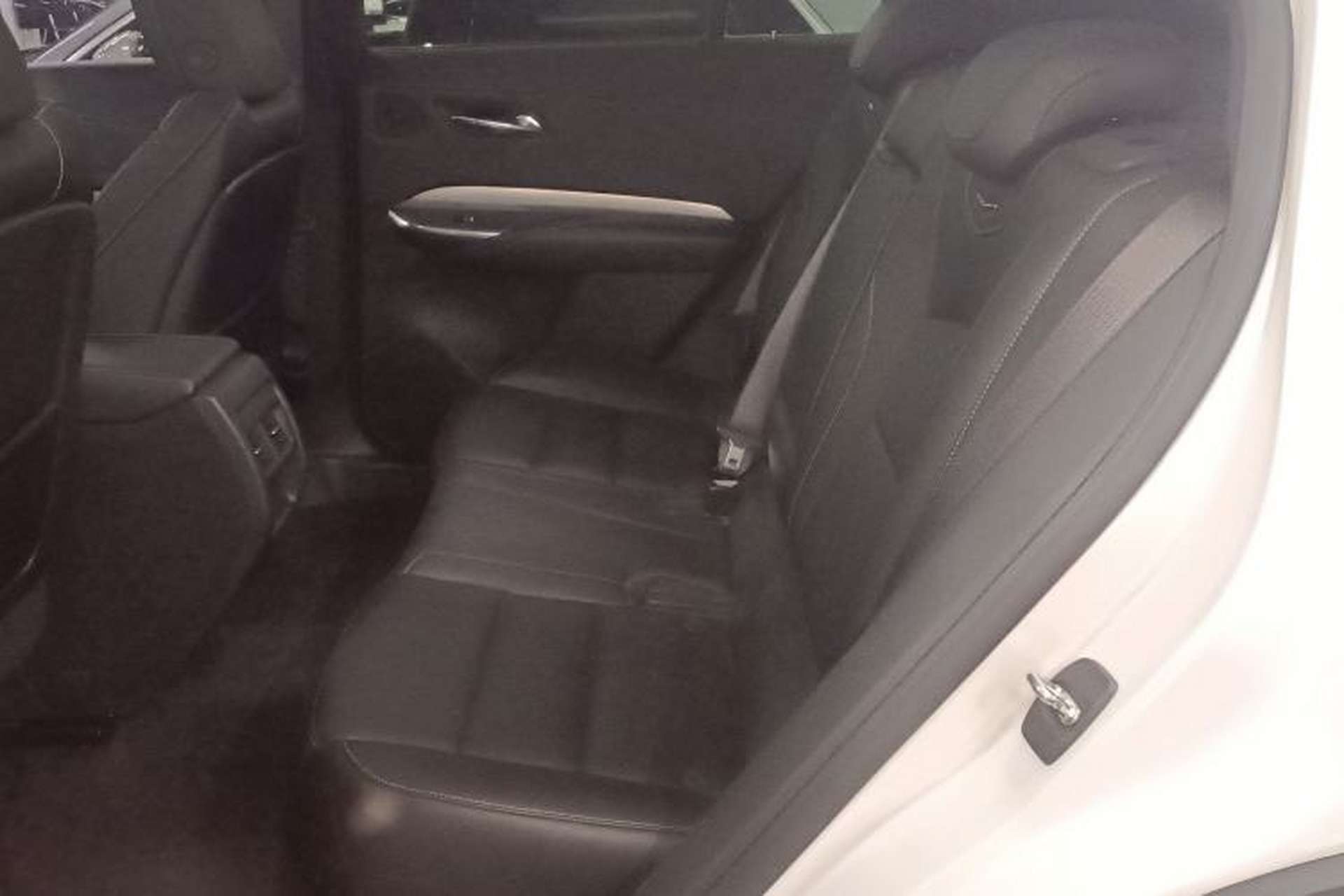 Used Cadillac XT4 2020 28T Two-Wheel-Drive Leading Version Left Rear Seat
