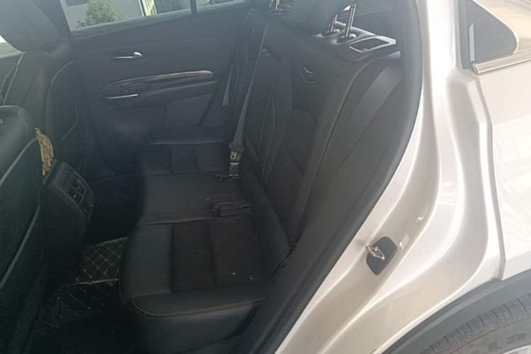 Used Cadillac XT4 2020 Revised Version 28T Two-Wheel Drive Tech Edition Left Rear Seat