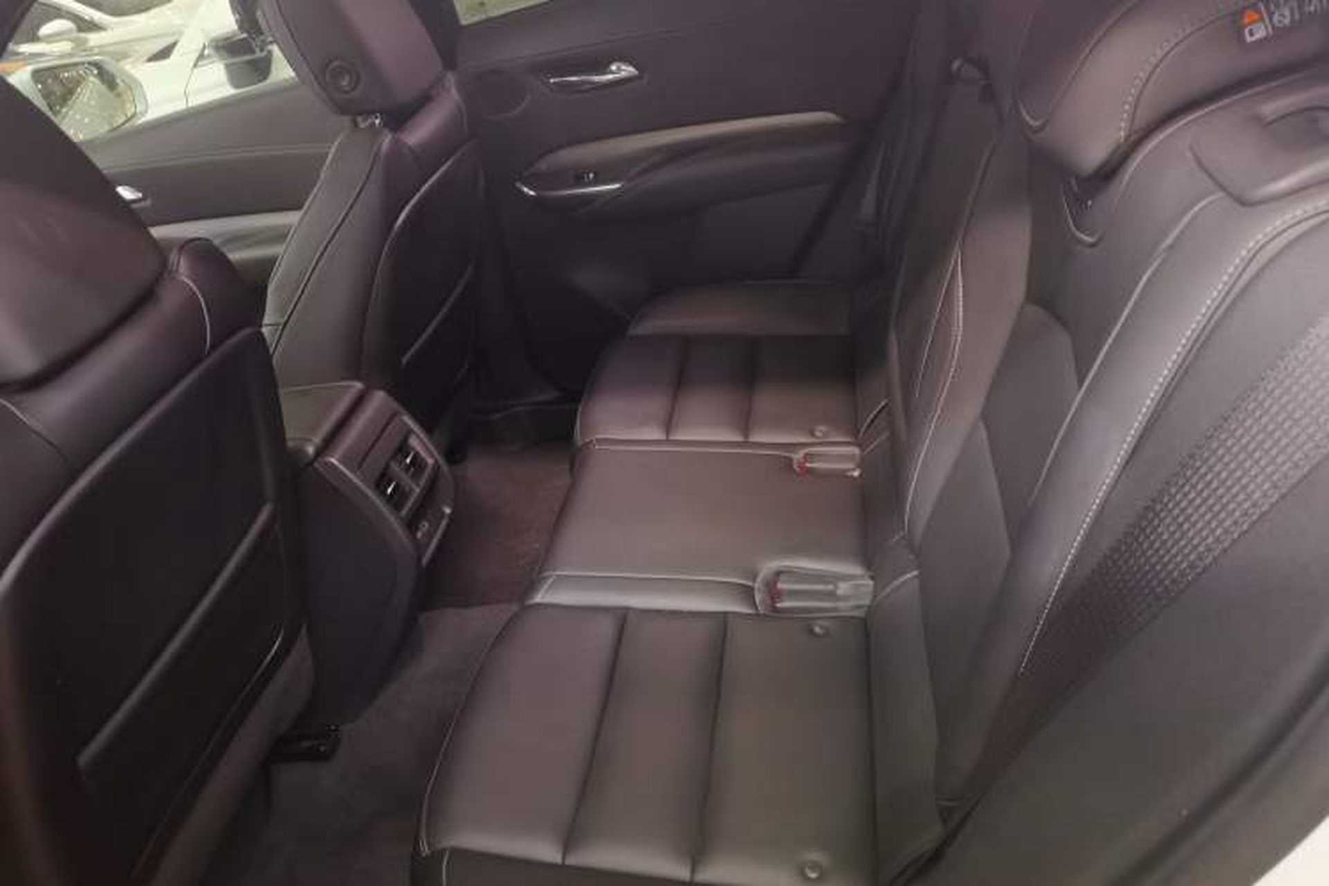 Used Cadillac XT4 2020 28T Two-Wheel-Drive Leading Version Left Rear Seat