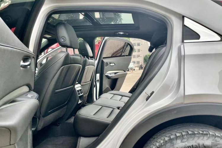 Used Cadillac XT4 2020 Revised Version 28T Two-Wheel Drive Leading Edition Left Rear Seat