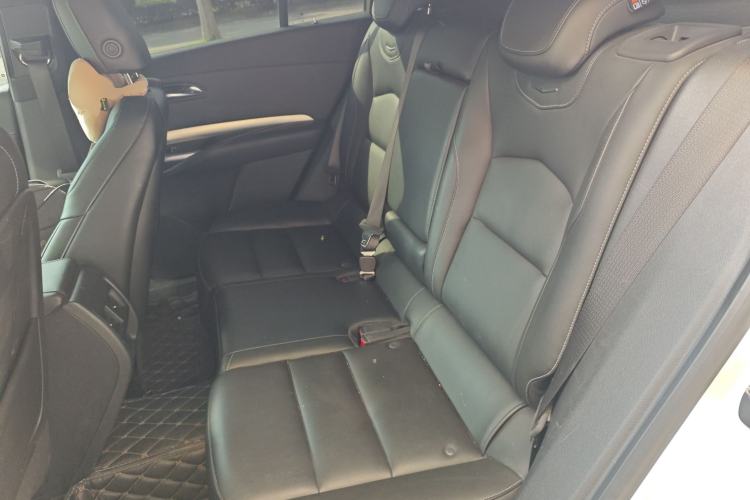 Used Cadillac XT4 2020 28T Two-Wheel-Drive Leading Version Left Rear Seat
