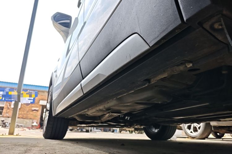 Used Cadillac XT4 2020 28T Two-Wheel-Drive Leading Version Left Side Sill