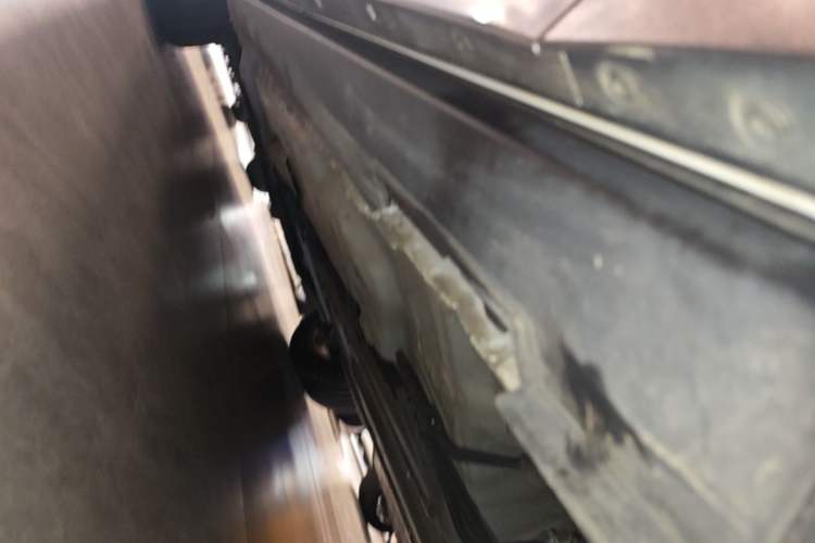 Used Cadillac XT4 2020 Revised Version 28T Two-Wheel Drive Leading Edition Left Side Sill