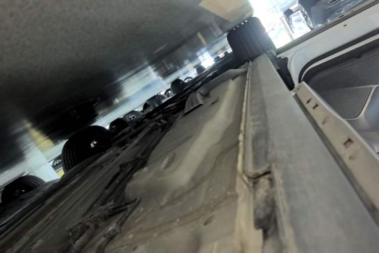 Used Cadillac XT4 2020 Revised Version 28T Two-Wheel Drive Leading Edition Left Side Sill