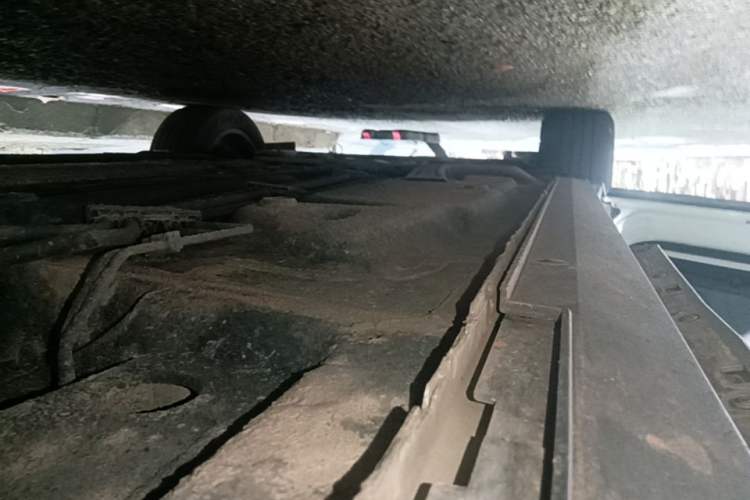 Used Cadillac XT4 2020 Revised Version 28T Two-Wheel Drive Leading Edition Left Side Sill