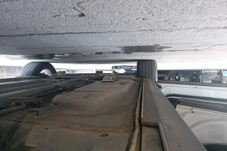 Used Cadillac XT4 2020 Revised Version 28T Two-Wheel Drive Tech Edition Left Side Sill