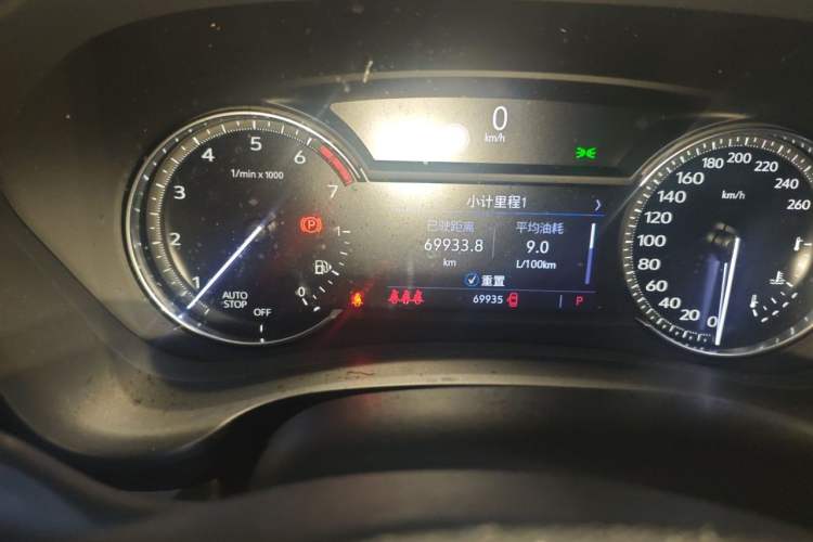 Used Cadillac XT4 2020 Revised Version 28T Two-Wheel Drive Leading Edition Odometer Close Up