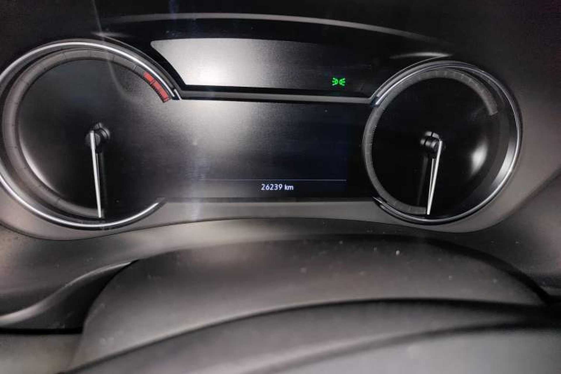 Used Cadillac XT4 2020 Revised Version 28T Two-Wheel Drive Leading Edition Odometer Close Up