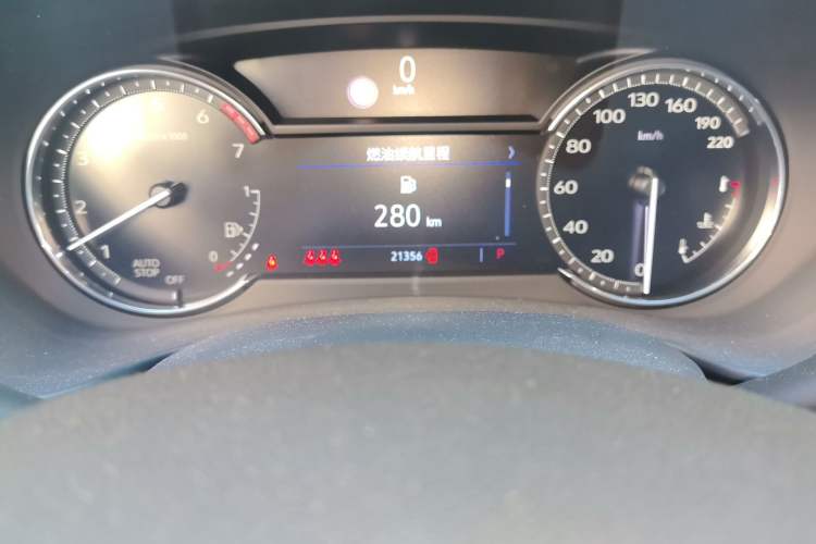 Used Cadillac XT4 2020 Revised Version 28T Two-Wheel Drive Leading Edition Odometer Close Up