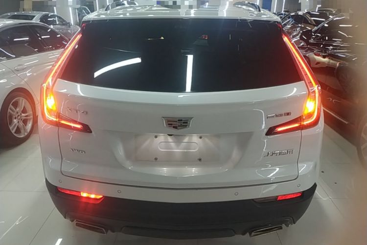 Used Cadillac XT4 2020 28T 4x4 Platinum Sport Edition Rear