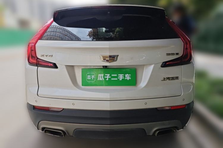 Used Cadillac XT4 2020 28T Two-Wheel-Drive Luxury Version Rear