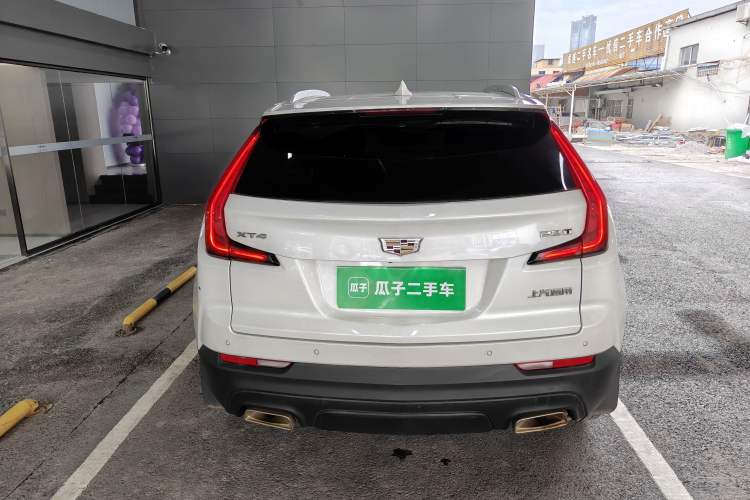 Used Cadillac XT4 2020 Revised Version 28T Two-Wheel Drive Tech Edition Rear
