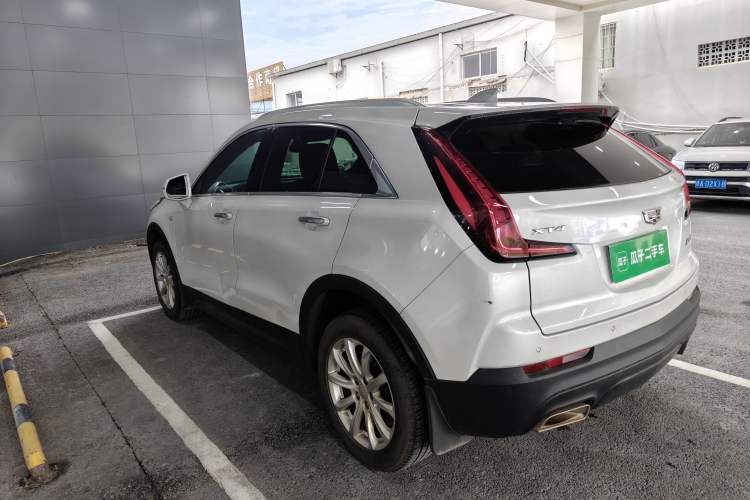 Used Cadillac XT4 2020 Revised Version 28T Two-Wheel Drive Tech Edition Rear Left 45 Deg