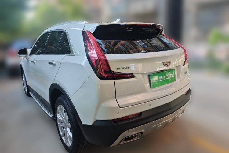 Used Cadillac XT4 2020 Revised Version 28T Two-Wheel Drive Tech Edition Rear Left 45 Deg