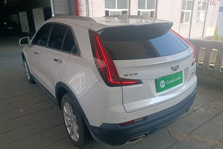 Used Cadillac XT4 2020 Revised Version 28T Two-Wheel Drive Tech Edition Rear Left 45 Deg