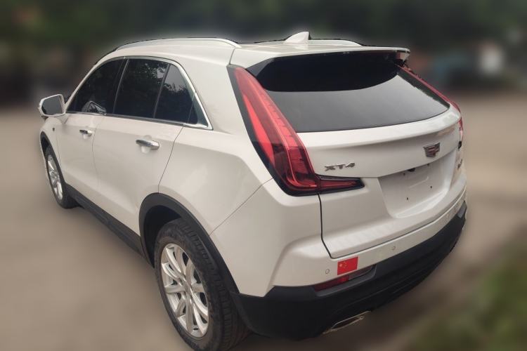 Used Cadillac XT4 2020 Revised Version 28T Two-Wheel Drive Tech Edition Rear Left 45 Deg