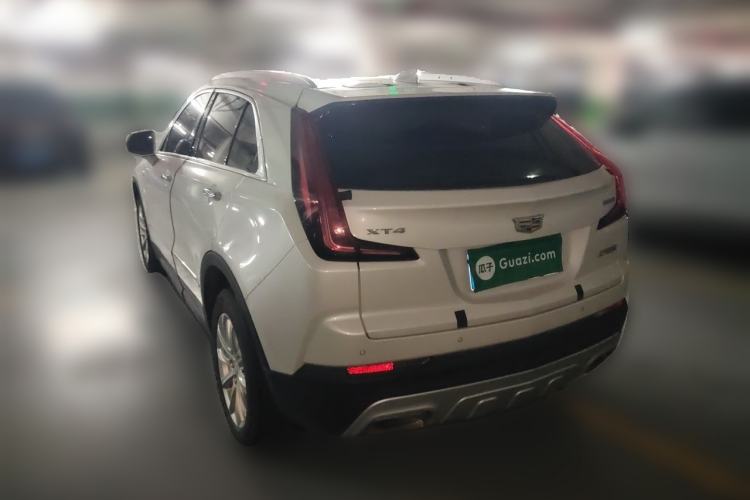 Used Cadillac XT4 2020 Revised Version 28T Two-Wheel Drive Tech Edition Rear Left 45 Deg