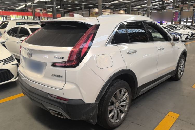 Used Cadillac XT4 2020 Revised Version 28T Two-Wheel Drive Leading Edition Rear Right 45 Deg