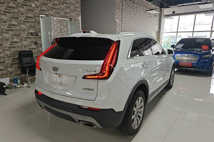 Used Cadillac XT4 2020 Revised Version 28T Two-Wheel Drive Leading Edition Rear Right 45 Deg