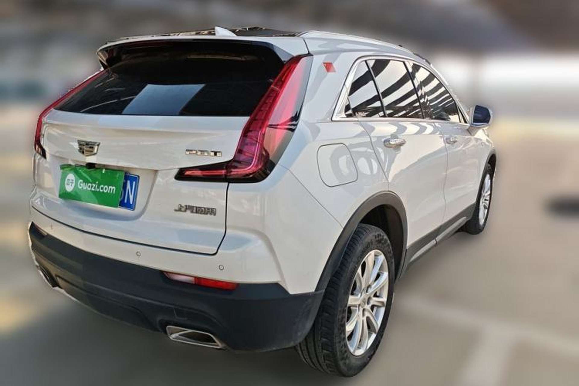 Used Cadillac XT4 2020 Revised Version 28T Two-Wheel Drive Tech Edition Rear Right 45 Deg