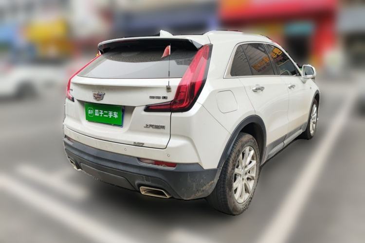 Used Cadillac XT4 2020 Revised Version 28T Two-Wheel Drive Tech Edition Rear Right 45 Deg