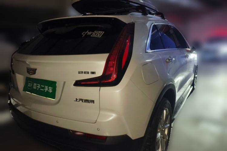 Used Cadillac XT4 2020 Revised Version 28T Two-Wheel Drive Tech Edition Rear Right 45 Deg