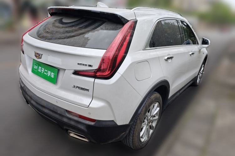 Used Cadillac XT4 2020 Revised Version 28T Two-Wheel Drive Tech Edition Rear Right 45 Deg