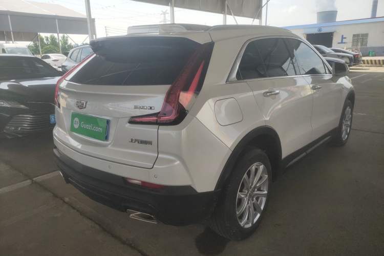 Used Cadillac XT4 2020 28T Two-Wheel Drive Tech Version Rear Right 45 Deg