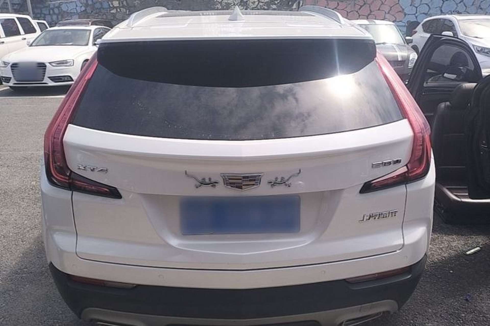 Used Cadillac XT4 2020 Revised Version 28T Two-Wheel Drive Leading Edition Rear