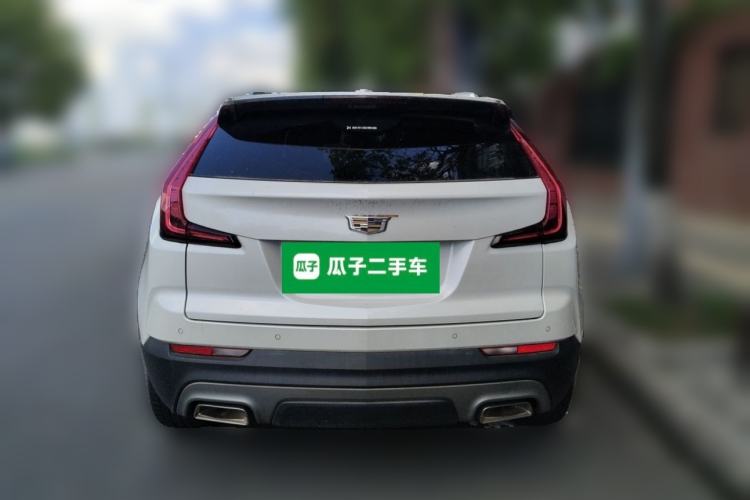 Used Cadillac XT4 2020 28T Two-Wheel-Drive Luxury Version Rear