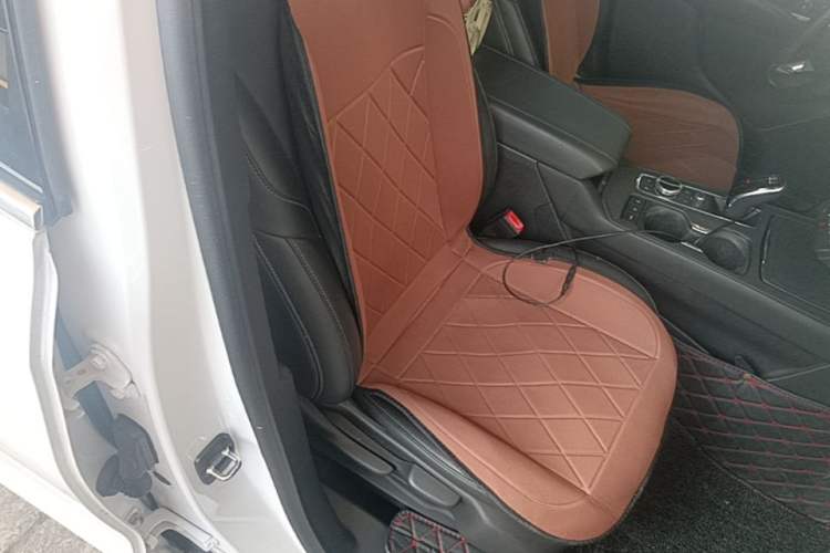 Used Cadillac XT4 2020 Revised Version 28T Two-Wheel Drive Tech Edition Right Front Seat