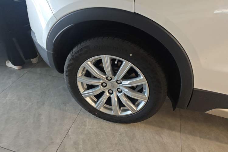 Used Cadillac XT4 2020 Revised Version 28T Two-Wheel Drive Leading Edition Right Rear Wheel Hub