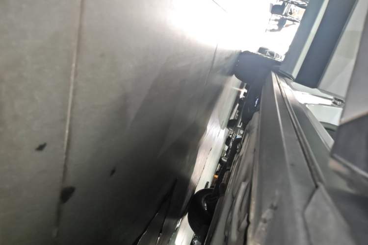 Used Cadillac XT4 2020 28T Two-Wheel-Drive Leading Version Right Side Sill