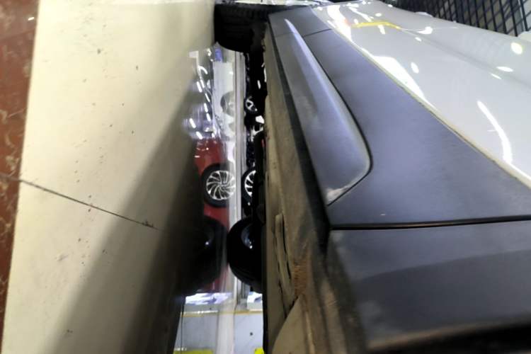 Used Cadillac XT4 2020 Revised Version 28T Two-Wheel Drive Tech Edition Right Side Sill