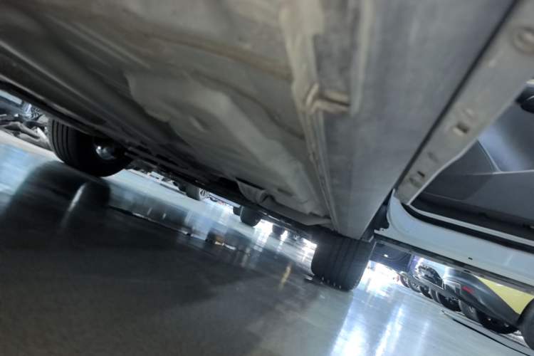 Used Cadillac XT4 2020 Revised Version 28T Two-Wheel Drive Leading Edition Right Side Sill