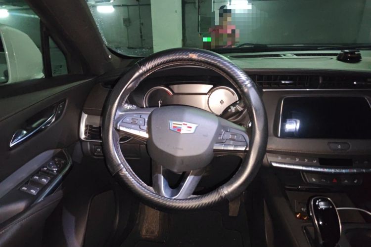 Used Cadillac XT4 2020 28T Four-Wheel Drive Leading Edition Steering Wheel