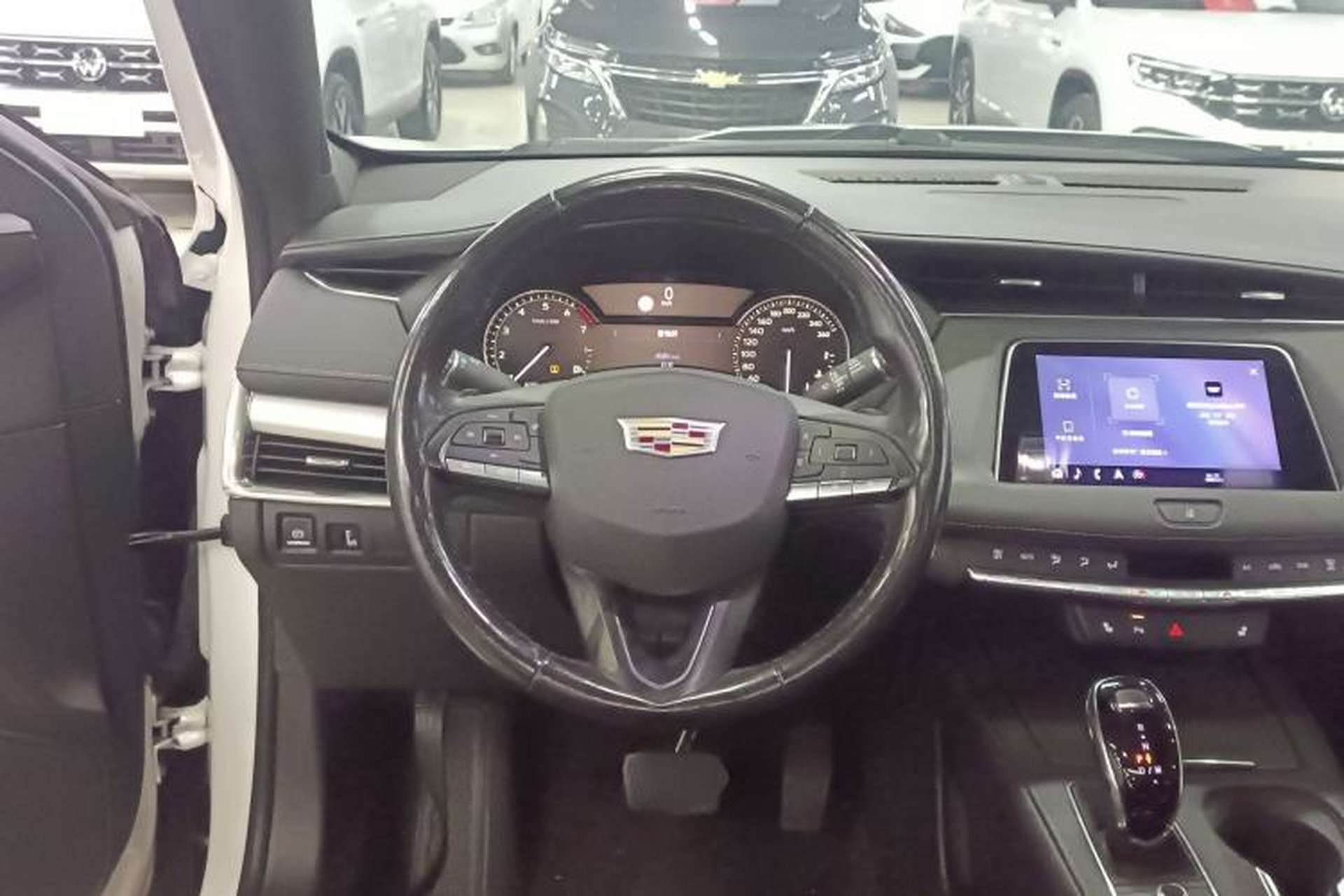 Used Cadillac XT4 2020 28T Two-Wheel-Drive Leading Version Steering Wheel