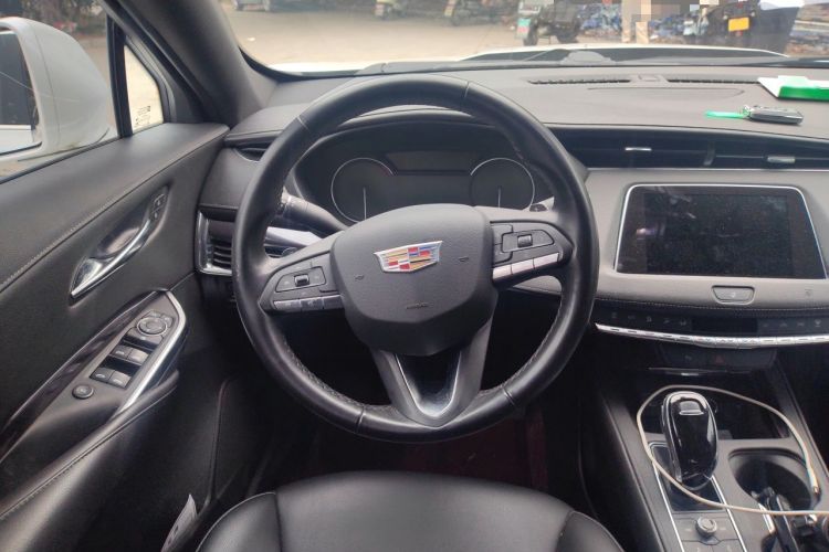 Used Cadillac XT4 2020 Revised Version 28T Two-Wheel Drive Tech Edition Steering Wheel