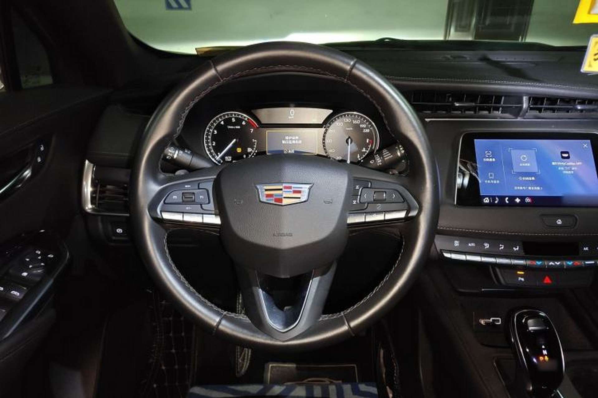 Used Cadillac XT4 2020 Revised Version 28T Two-Wheel Drive Tech Edition Steering Wheel
