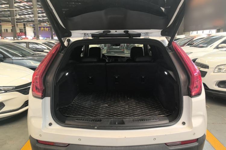 Used Cadillac XT4 2020 Revised Version 28T Two-Wheel Drive Leading Edition Trunk