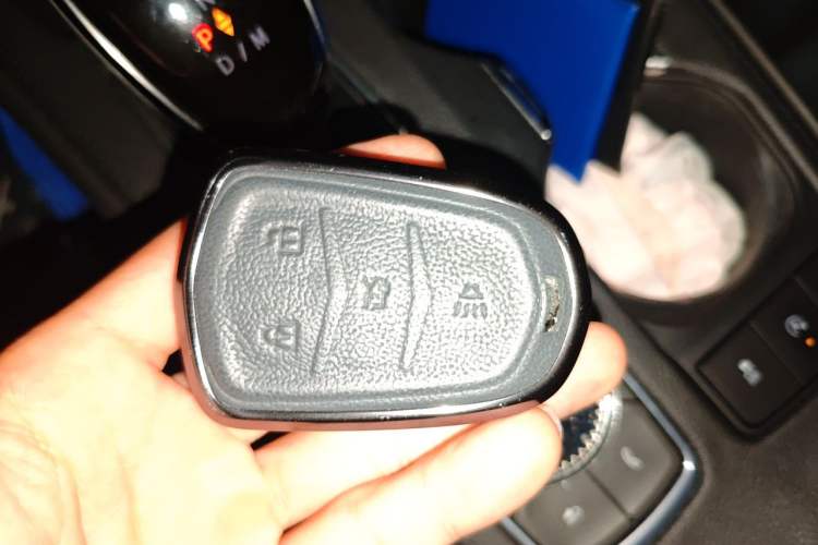 Used Cadillac XT4 2020 28T Two-Wheel-Drive Leading Version Vehicle Key