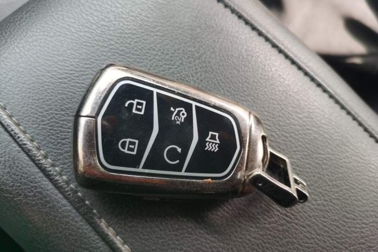 Used Cadillac XT4 2020 28T Two-Wheel-Drive Luxury Version Vehicle Key
