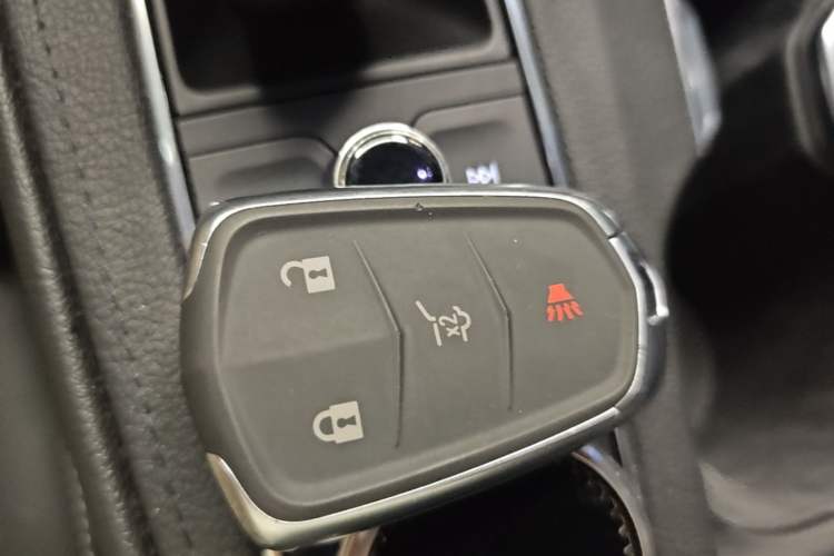 Used Cadillac XT4 2020 Revised Version 28T Two-Wheel Drive Leading Edition Vehicle Key