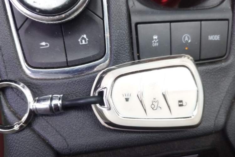 Used Cadillac XT4 2020 28T Two-Wheel Drive Tech Version Vehicle Key