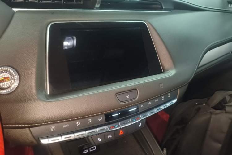 Used Cadillac XT4 2021 28T Two-Wheel Drive Leading Version Audio And AC Panel