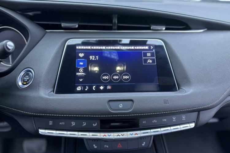 Used Cadillac XT4 2021 28T Two-Wheel Drive Leading Version Audio And AC Panel