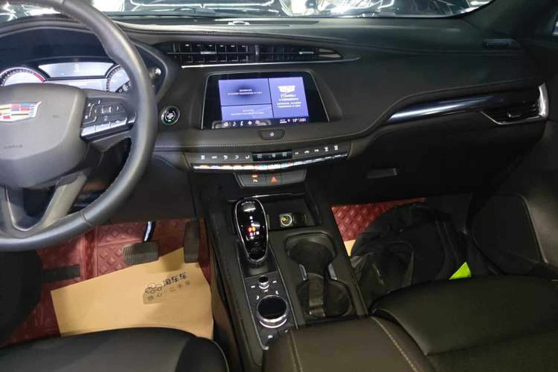 Used Cadillac XT4 2021 28T Two-Wheel Drive Tech Edition Audio And AC Panel