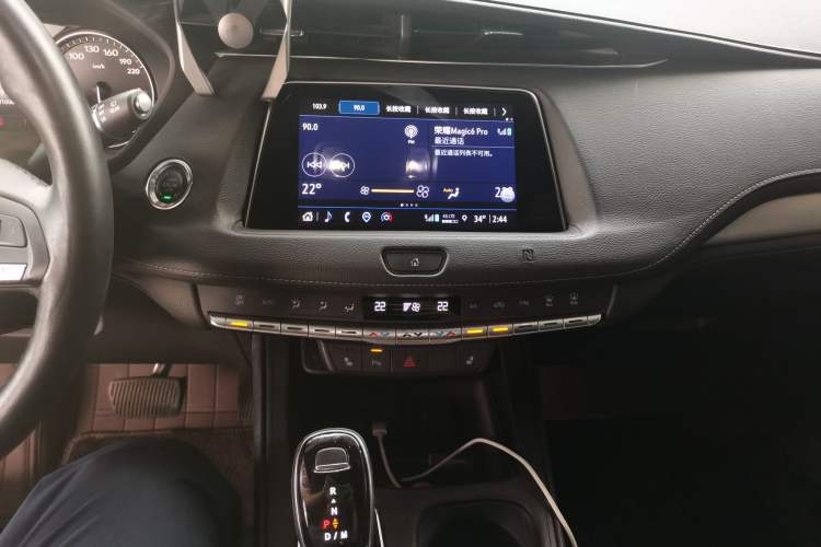 Used Cadillac XT4 2021 28T Two-Wheel Drive Leading Version Audio And AC Panel