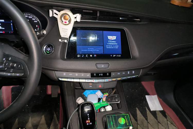 Used Cadillac XT4 2021 28T Two-Wheel Drive Tech Edition Audio And AC Panel
